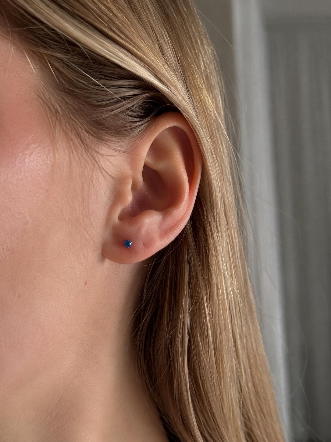 Solitär-Ohrringe aus 925 Sterling Silber in verschiedenen Farben und Größen